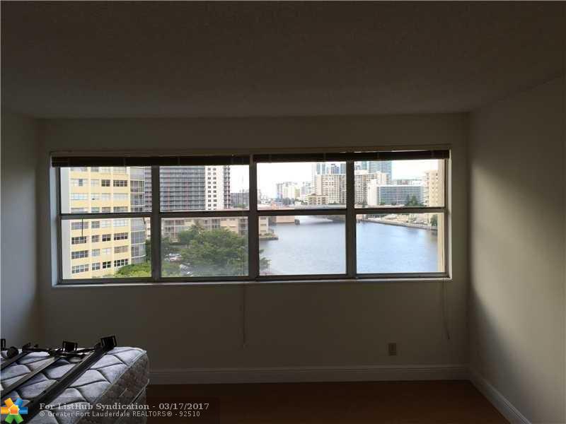 111 Golden Isles Dr F-10, Hallandale, FL 33009
