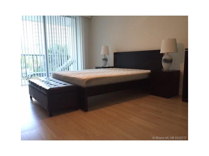 501Three Islands Blvd, Hallandale, FL 33009