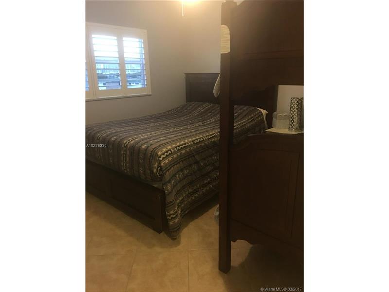1425Atlantic Shores Blvd, Hallandale, FL 33009