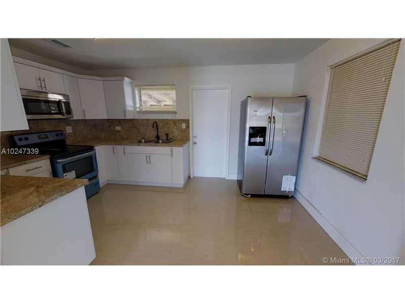 409 Northwest 5th Ter, Hallandale, FL 33009