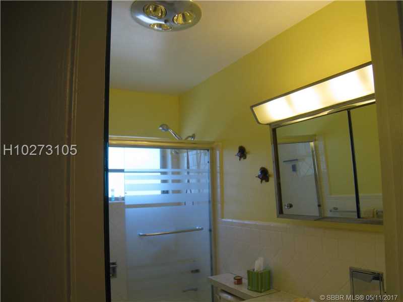 Hallandale, FL 33009