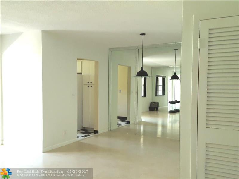 581 Blue Heron Dr 115-B, Hallandale, FL 33009