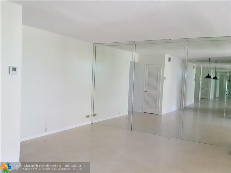 581 Blue Heron Dr 115-B, Hallandale, FL 33009