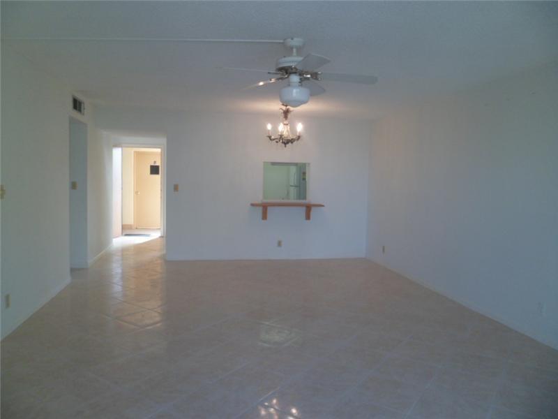 301 Northeast 14th Ave, Hallandale, FL 33009