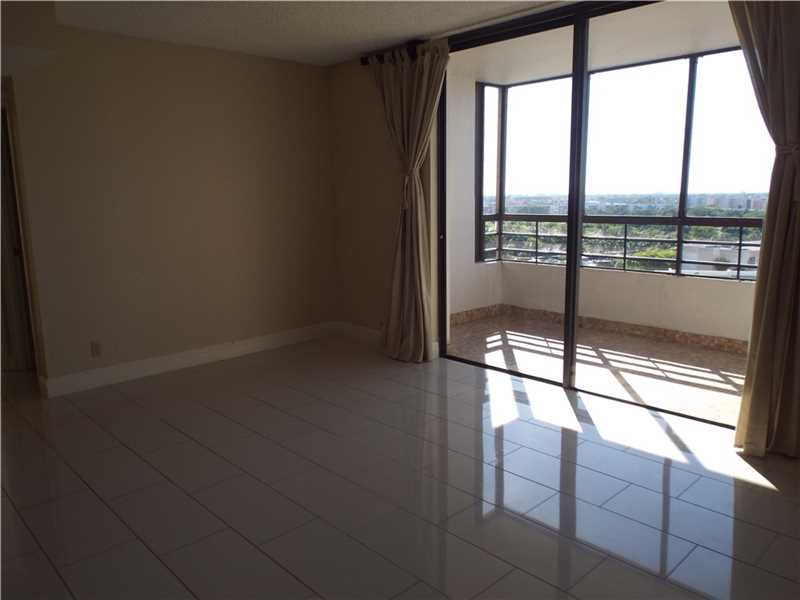 500Three Islands Blvd, Hallandale, FL 33009