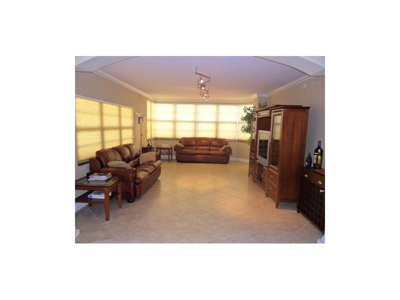 1950 South OCEAN DR, Hallandale, FL 33009