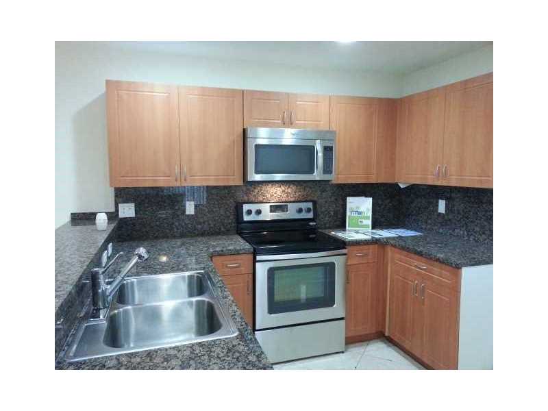 723 Southwest 6th St, Hallandale, FL 33009