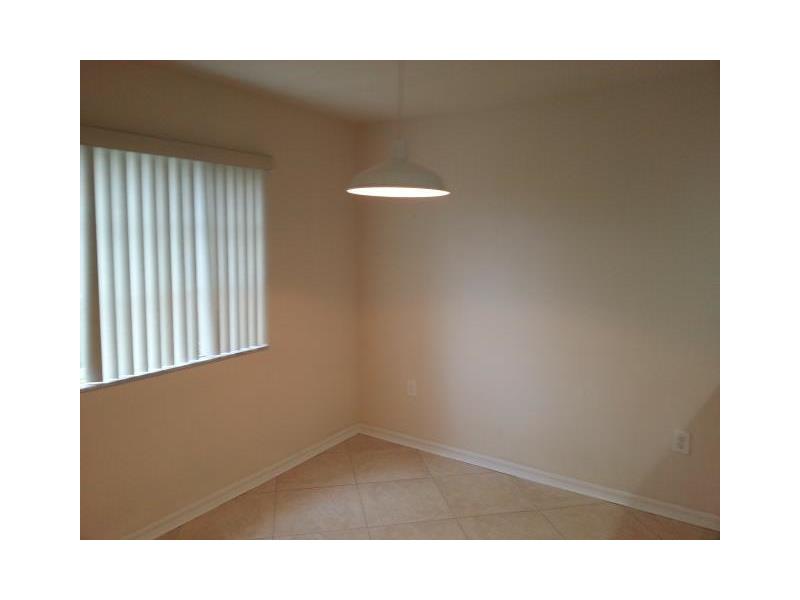 723 Southwest 6th St, Hallandale, FL 33009