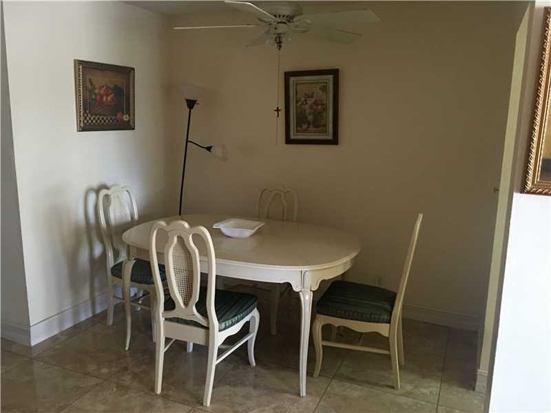 809 Southeast 2nd Ave, Hallandale, FL 33009