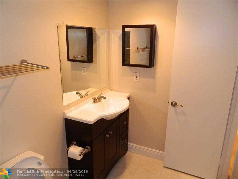 200 LESLIE DR 612, Hallandale, FL 33009