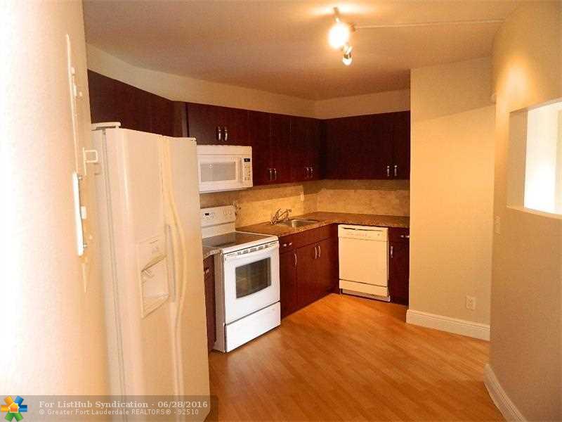 200 LESLIE DR 612, Hallandale, FL 33009