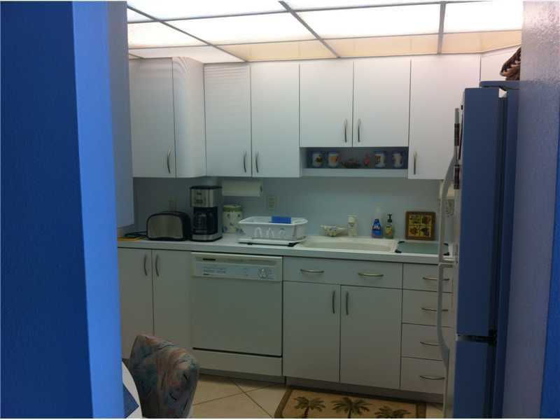 1980 South OCEAN DR, Hallandale, FL 33009
