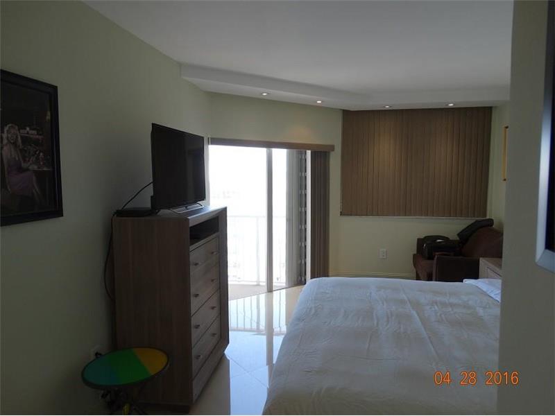 1980 South Ocean Dr, Hallandale, FL 33009