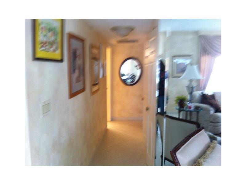 1985 South Ocean Dr, Hallandale, FL 33009