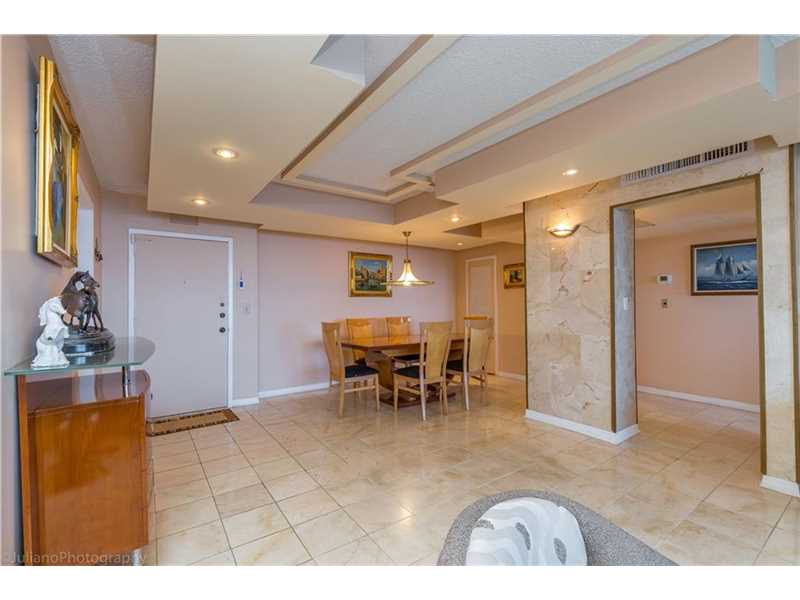 3140 South Ocean Dr, Hallandale, FL 33009