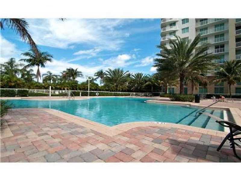 1755 East Hallandale Beach Blv, Hallandale, FL 33009