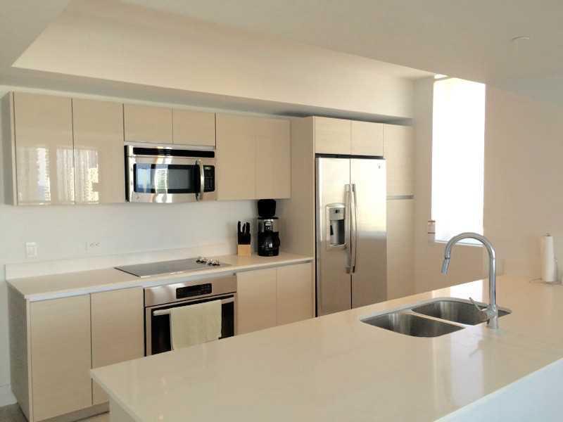 2600 East HALLANDALE BEACH BL, Hallandale, FL 33009