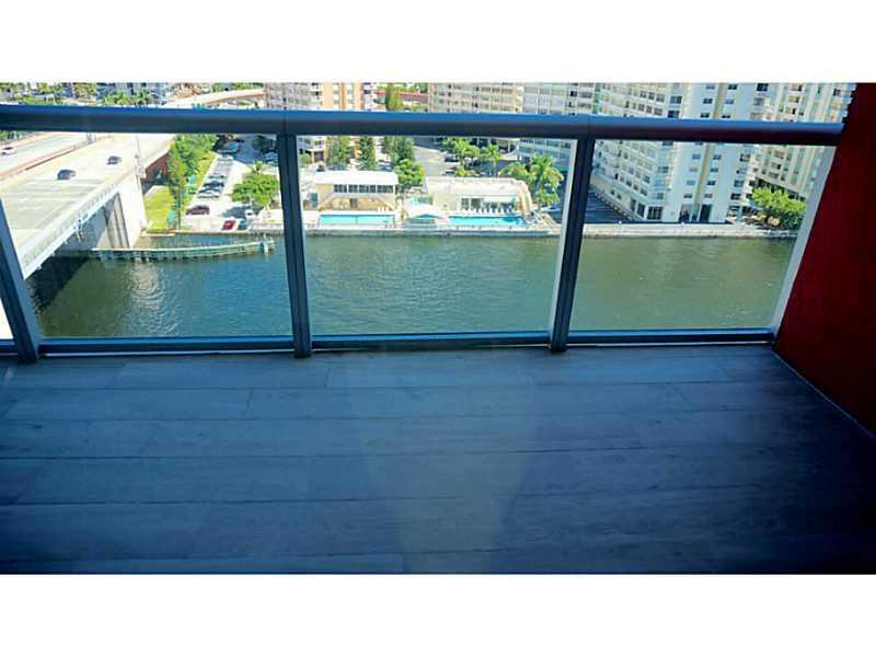 2600 East HALLANDALE BEACH BL, Hallandale, FL 33009
