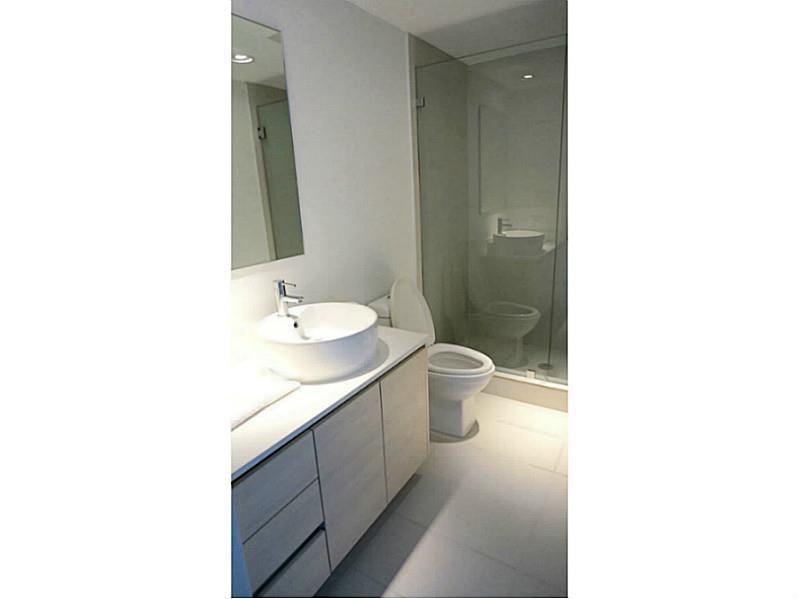 2600 East HALLANDALE BEACH BL, Hallandale, FL 33009