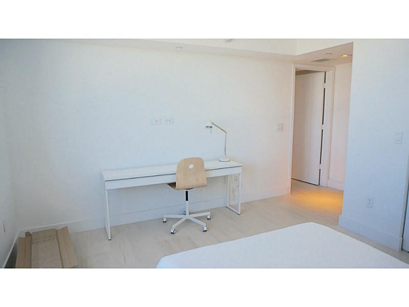 2600 East HALLANDALE BEACH BL, Hallandale, FL 33009