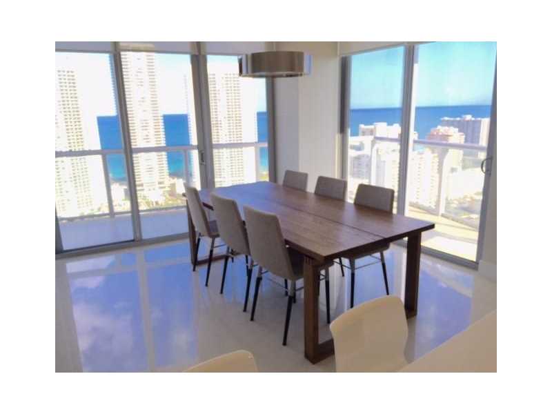 2600 East Hallandale Beach Blv, Hallandale, FL 33009