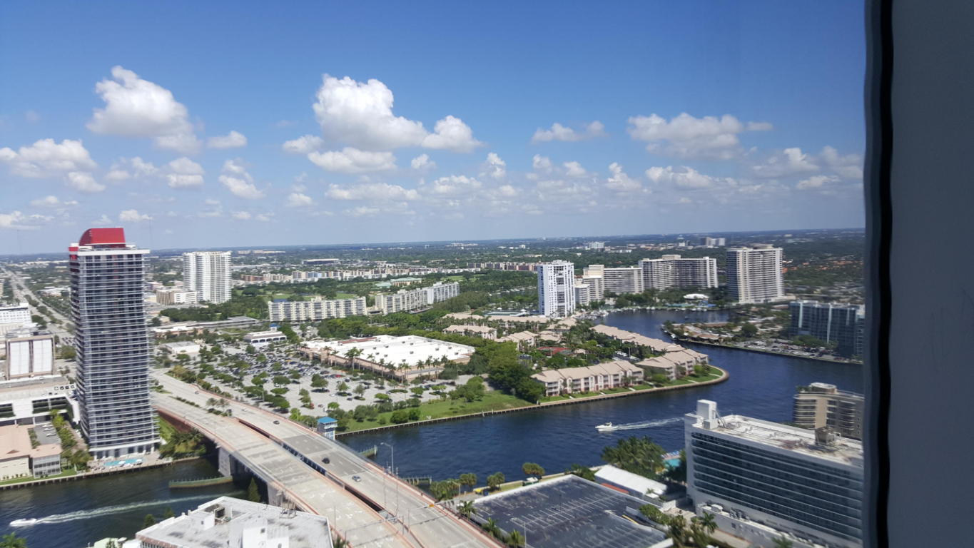 Hallandale Beach, FL 33009