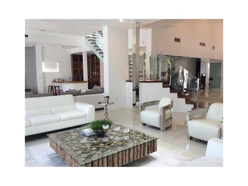 419Layne Blvd, Hallandale, FL 33009