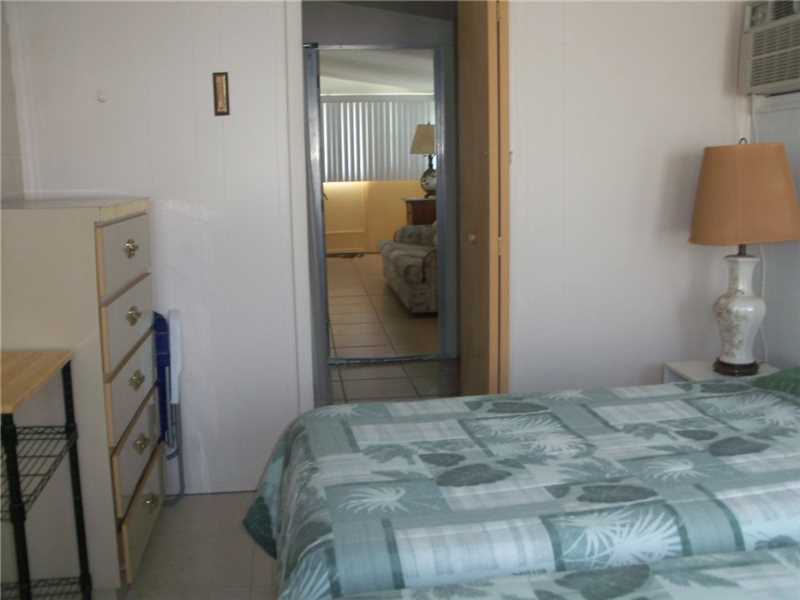 855 Southwest 7 ST. # 26, Hallandale, FL 33009