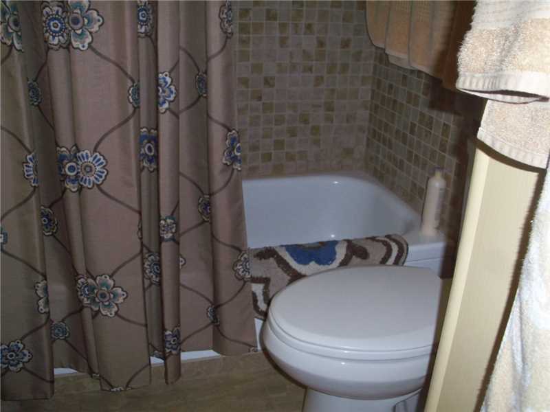 855 Southwest 7th St# 41, Hallandale, FL 33009
