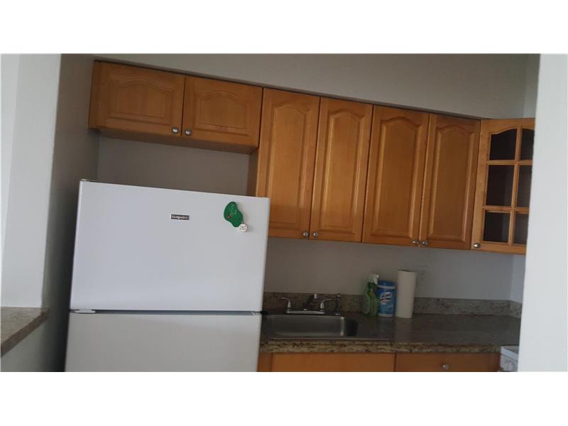 600Layne Blvd, Hallandale, FL 33009