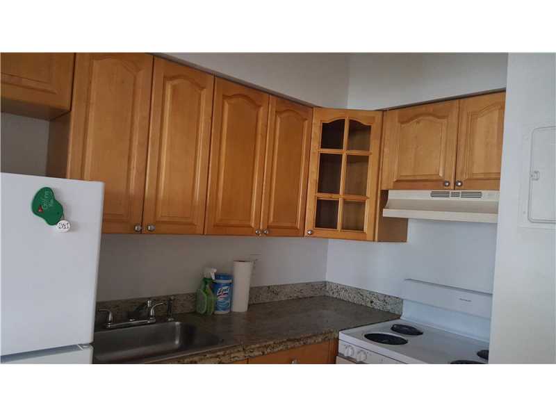 600Layne Blvd, Hallandale, FL 33009