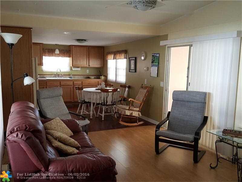 131 N LAKE SHORE DR, Hallandale, FL 33009