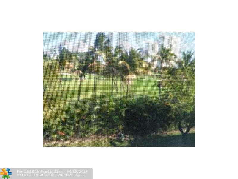 300 NE 14th Ave 307, Hallandale, FL 33009