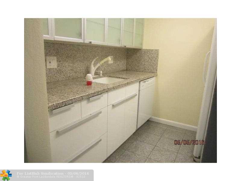 419 Golden Isles Dr 206, Hallandale, FL 33009