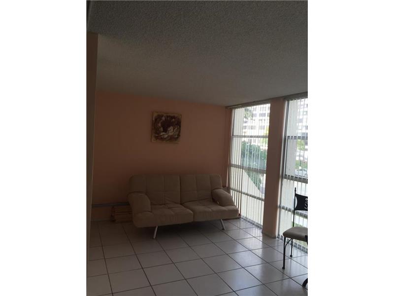 501Three Islands Blvd, Hallandale, FL 33009