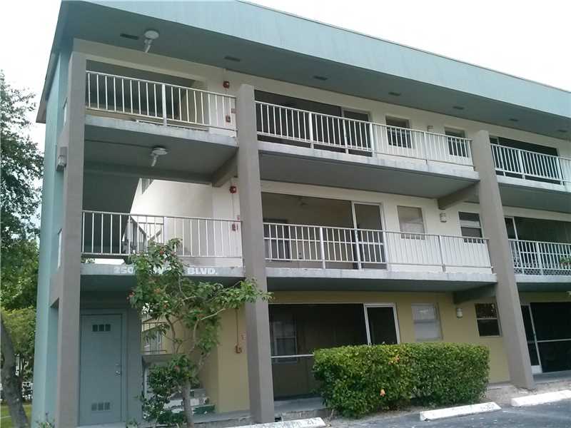 250Layne Blvd, Hallandale, FL 33009