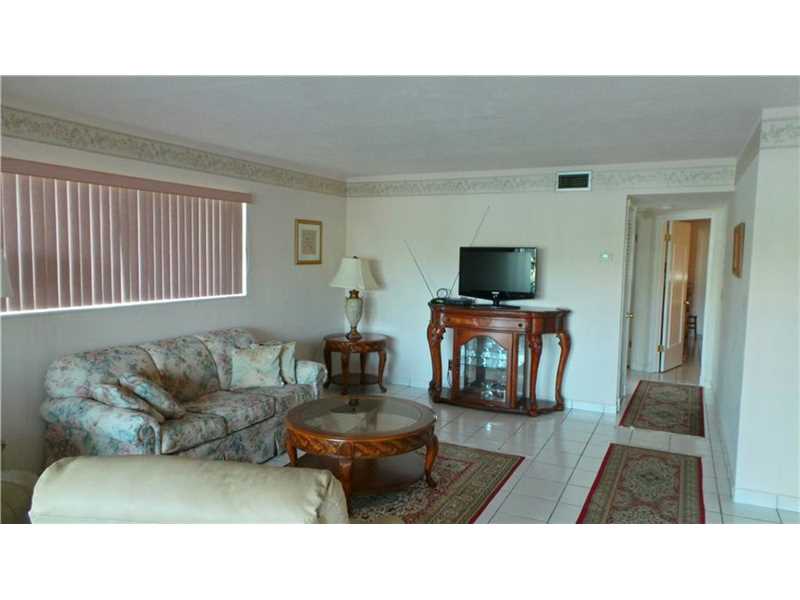 250Layne Blvd, Hallandale, FL 33009