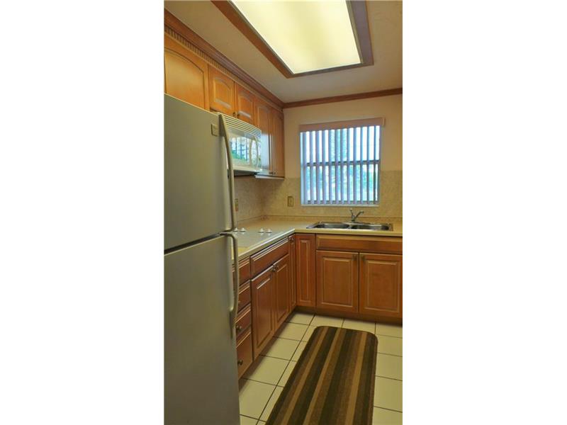250Layne Blvd, Hallandale, FL 33009