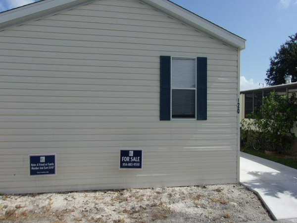Parker Lone Pine120 Lone Pine DrivePembroke Park, FL 33009