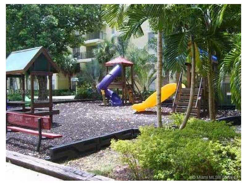 1805 West 56th St, Hialeah, FL 33012