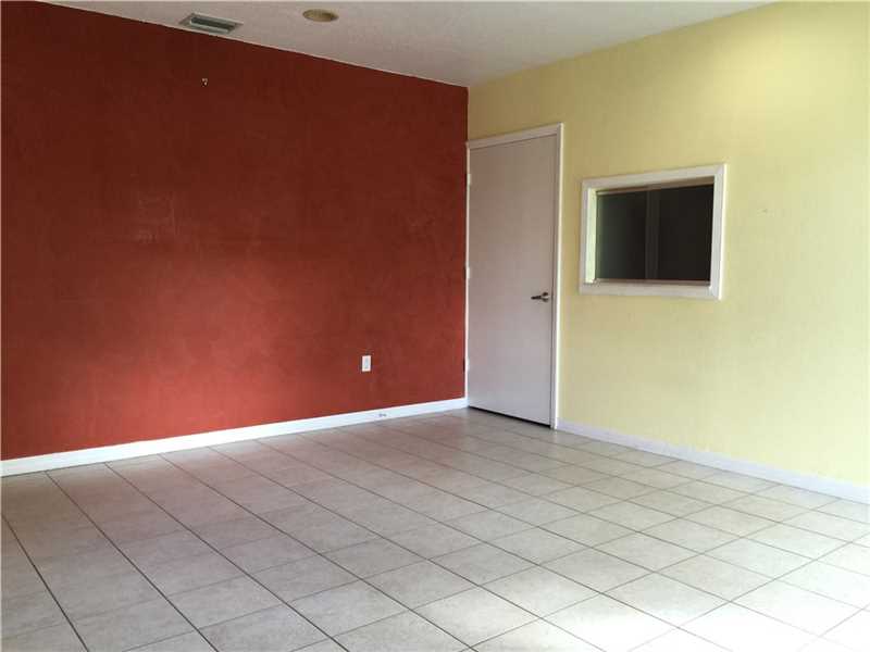 4751 W 4th Av, Hialeah, FL 33012
