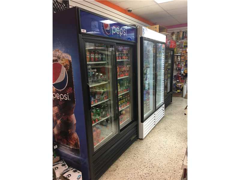 1037 West 29, Hialeah, FL 33012
