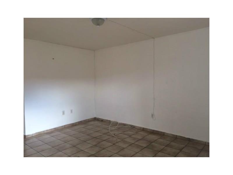 4655PALM AV, Hialeah, FL 33012