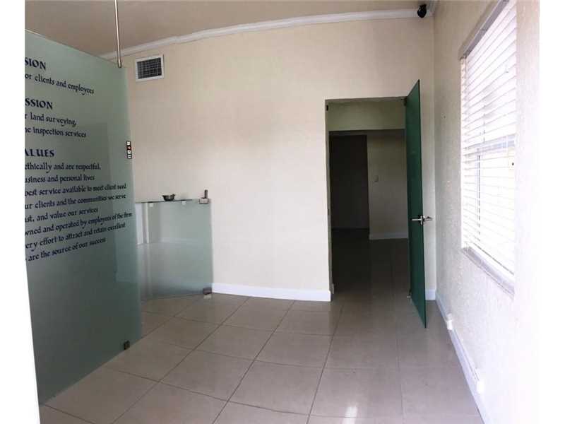 680 East 49th St, Hialeah, FL 33013