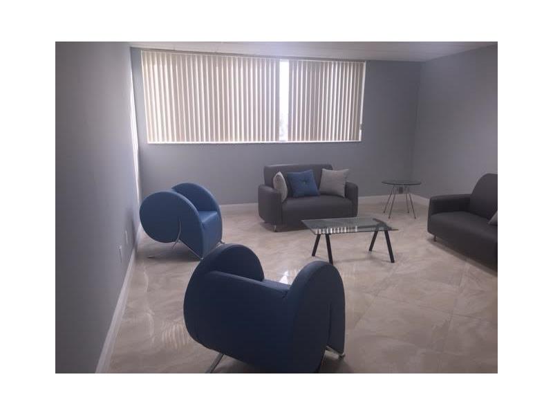 5105 Northwest 159th St, Miami Gardens, FL 33014