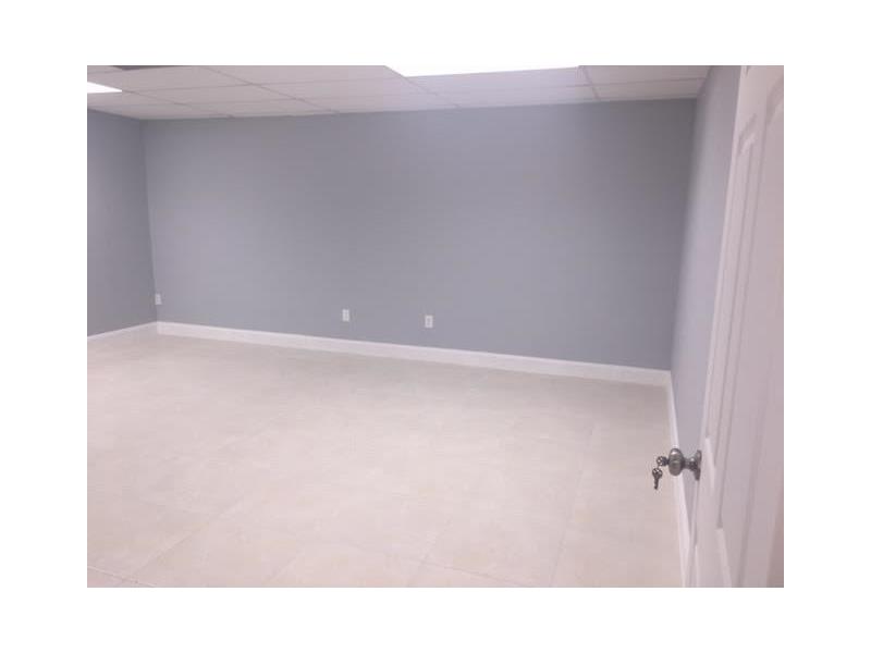 5105 Northwest 159th St, Miami Gardens, FL 33014