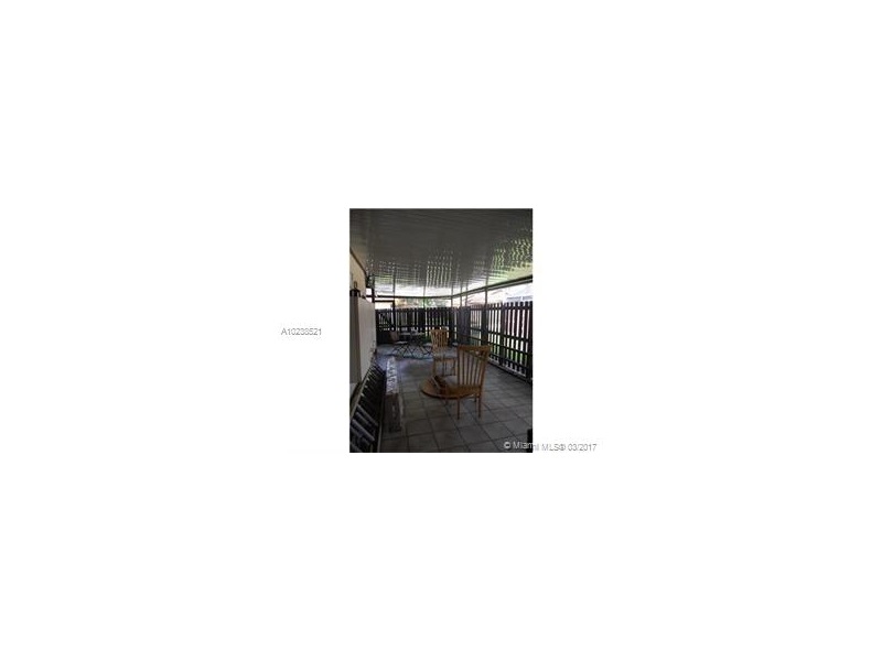 6196 Northwest 170 LN, Miami, FL 33015