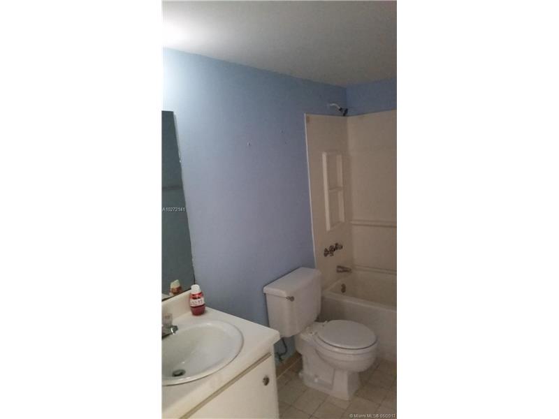 6115 Northwest 186th St, Hialeah, FL 33015