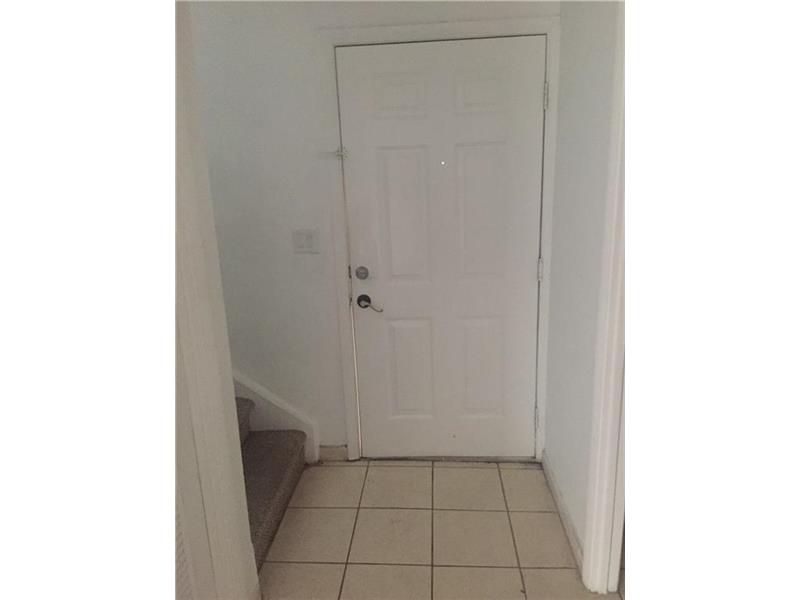 17901 Northwest 68 AVENUE, Hialeah, FL 33015