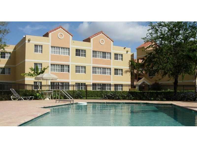 6045 Northwest 186th St, Hialeah, FL 33015
